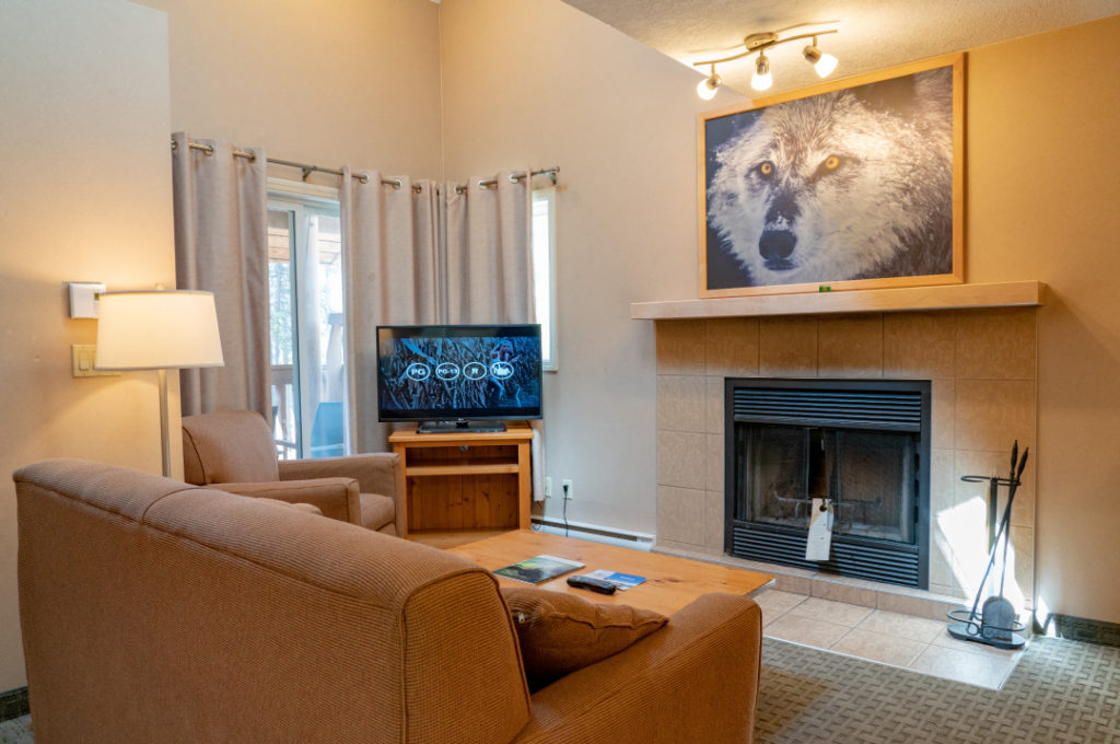 Rooms Banff Rocky Mountain Resort Banff Hotel & Condos