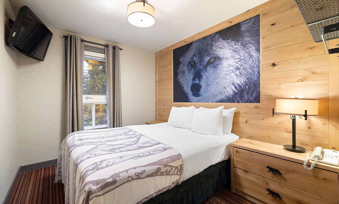 2 Bedroom Wolf Condo - Bedroom